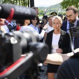 La première ministre Elisabeth Borne s'est rendue à Annecy en compagnie du ministre de l'intérieur Gérald Darmalin. Elle y a tenu une conférence de presse.
